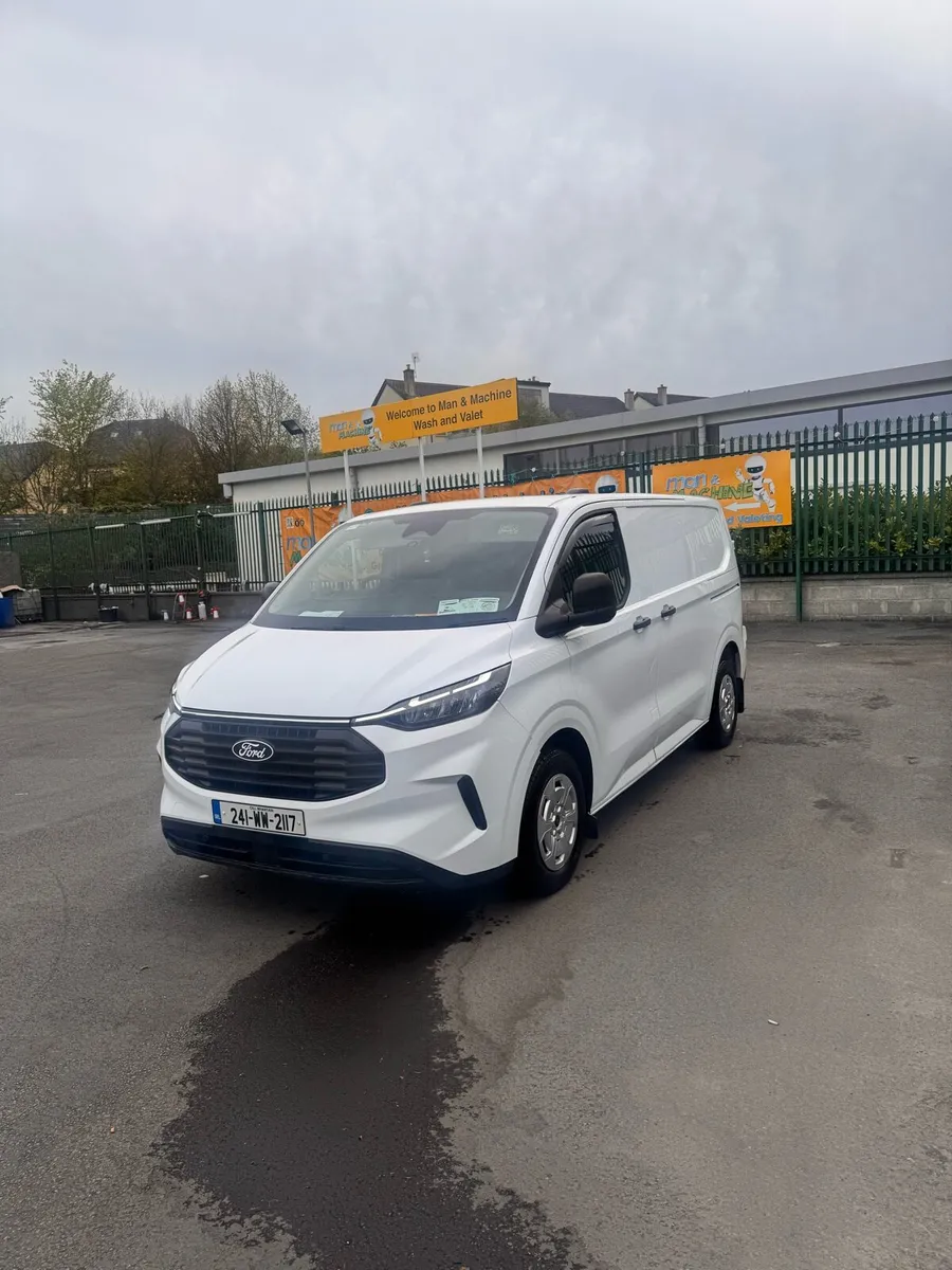 2024 ford transit custom - Image 2