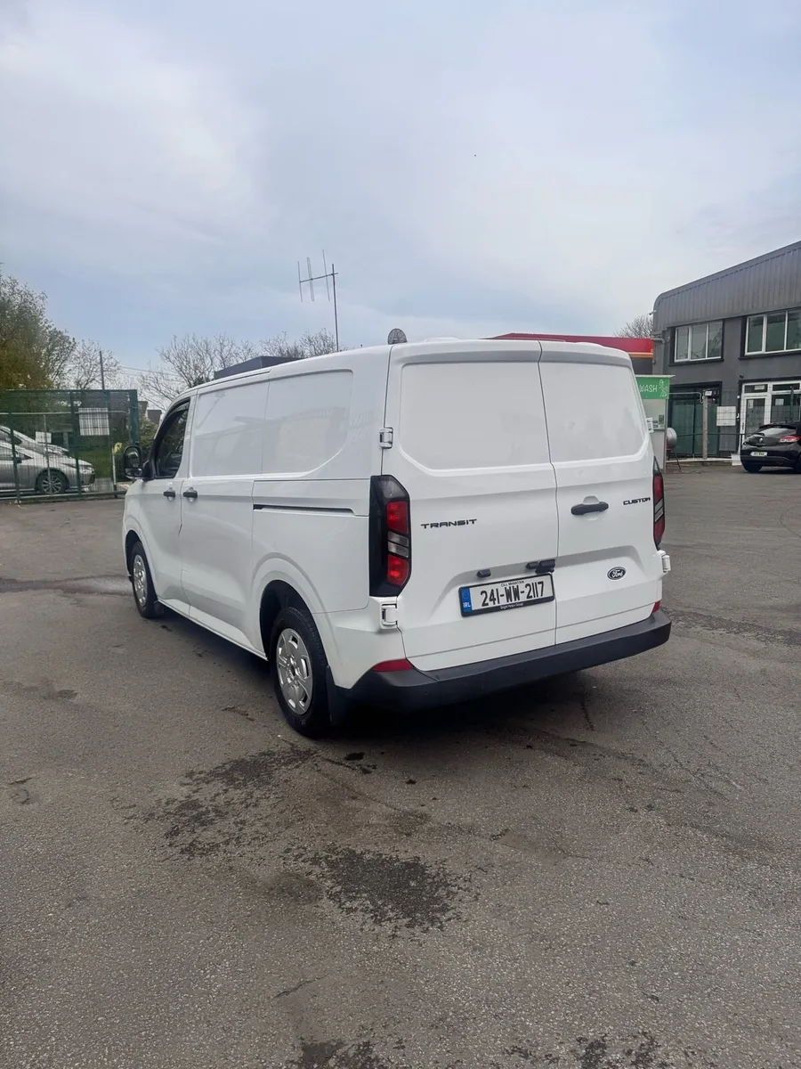 2024 ford transit custom - Image 3