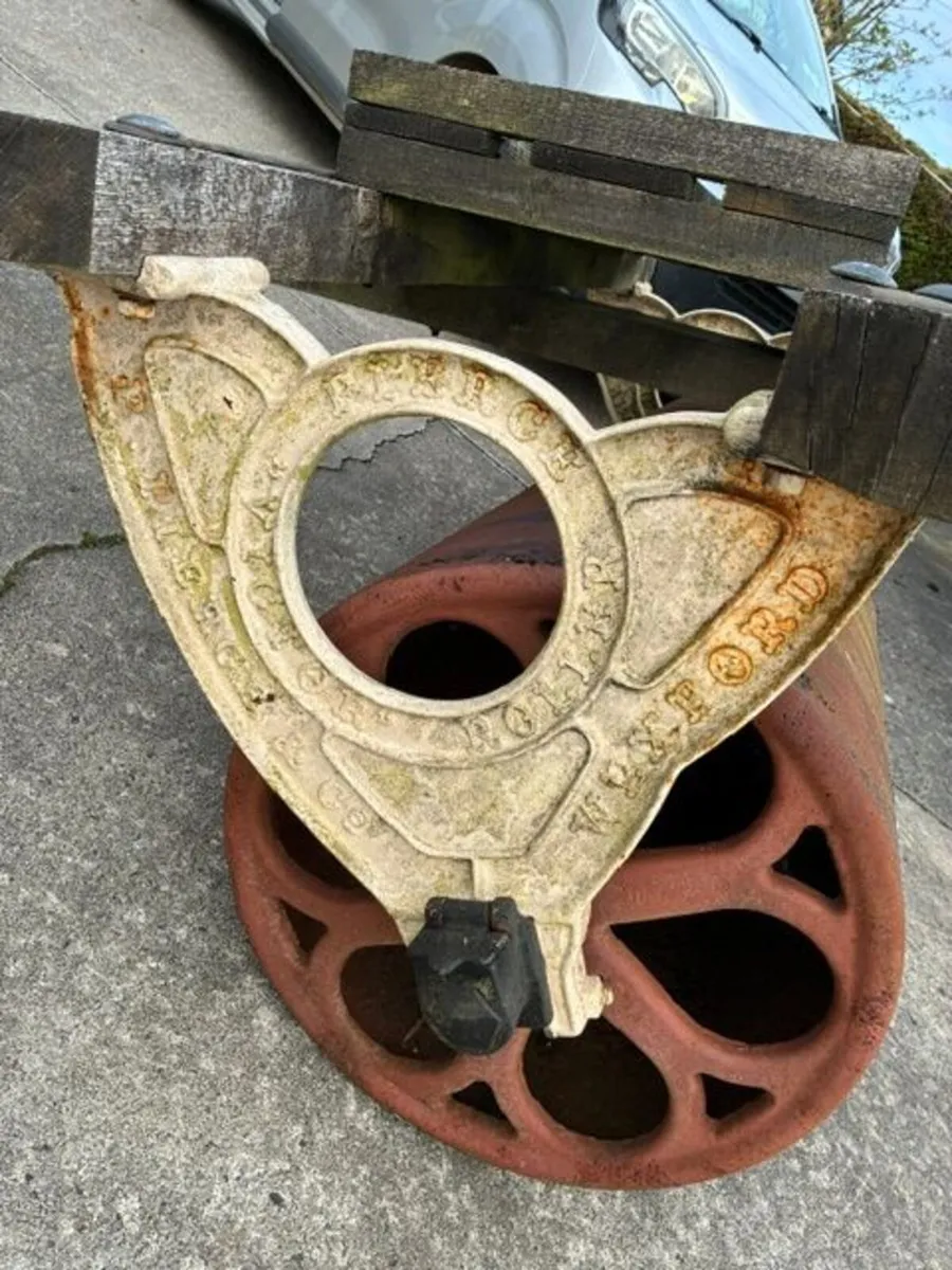 Vintage Pierce Land Roller - Image 3