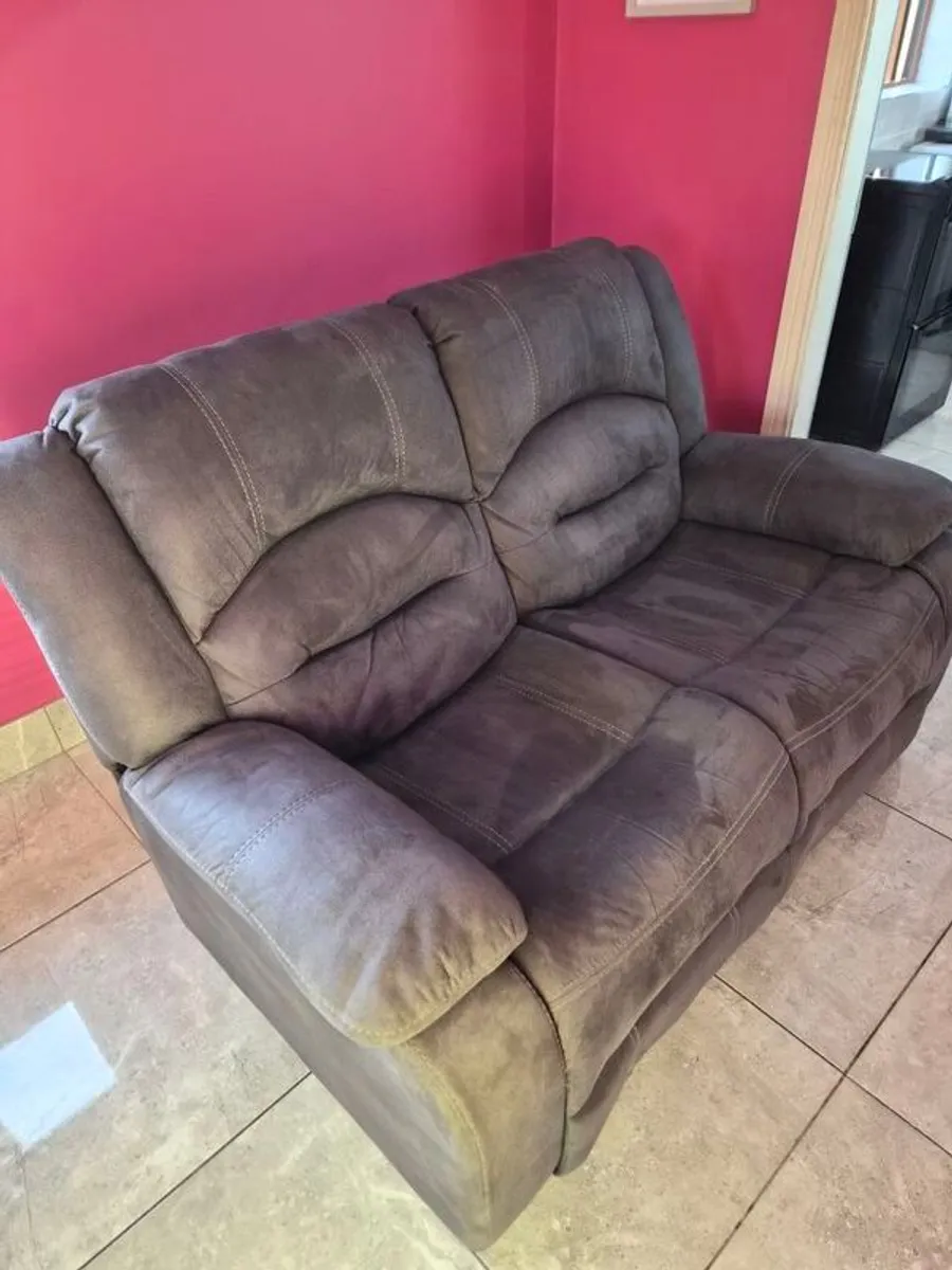 2 Seater Sofa - Image 4