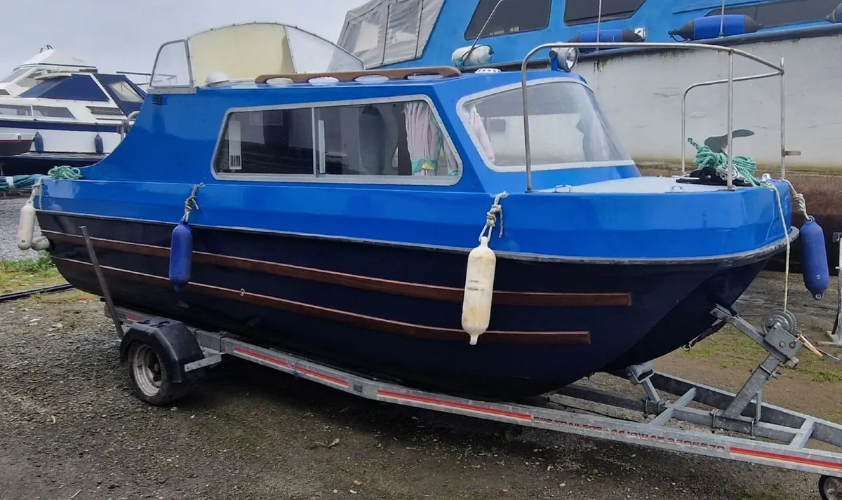 Dawncraft Dandy 19ft with trailer & Honda outboard - Image 1