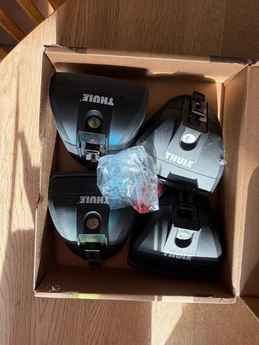 Thule 754 & 753 Foot Oacjs - Image 1