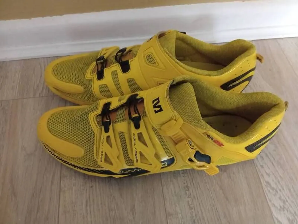 Size 44 cycling shoes (UK: 9.5, not 10) - Image 2