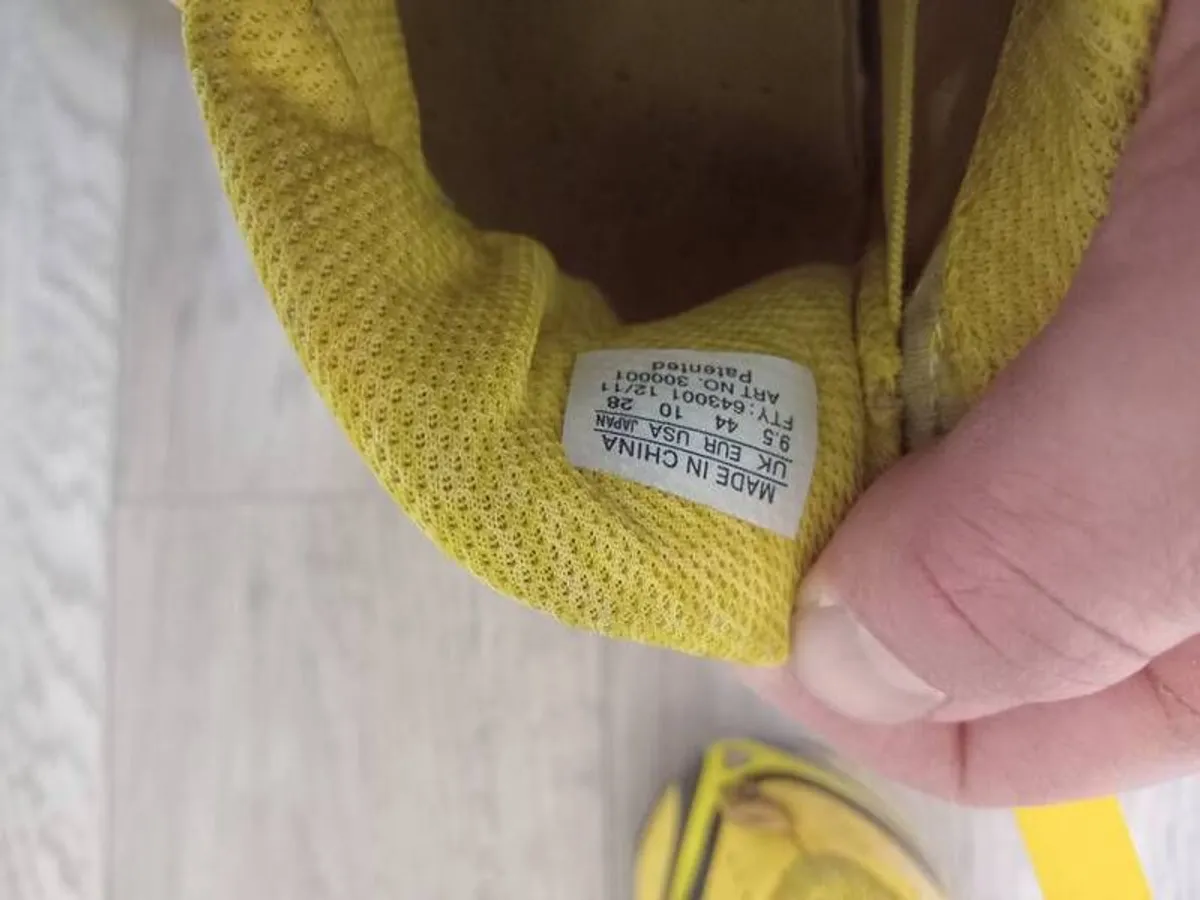 Size 44 cycling shoes (UK: 9.5, not 10) - Image 3