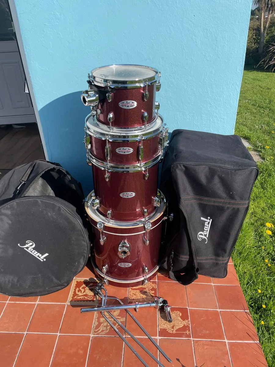 Pearl Midtown Drum kit . wexford - Image 1