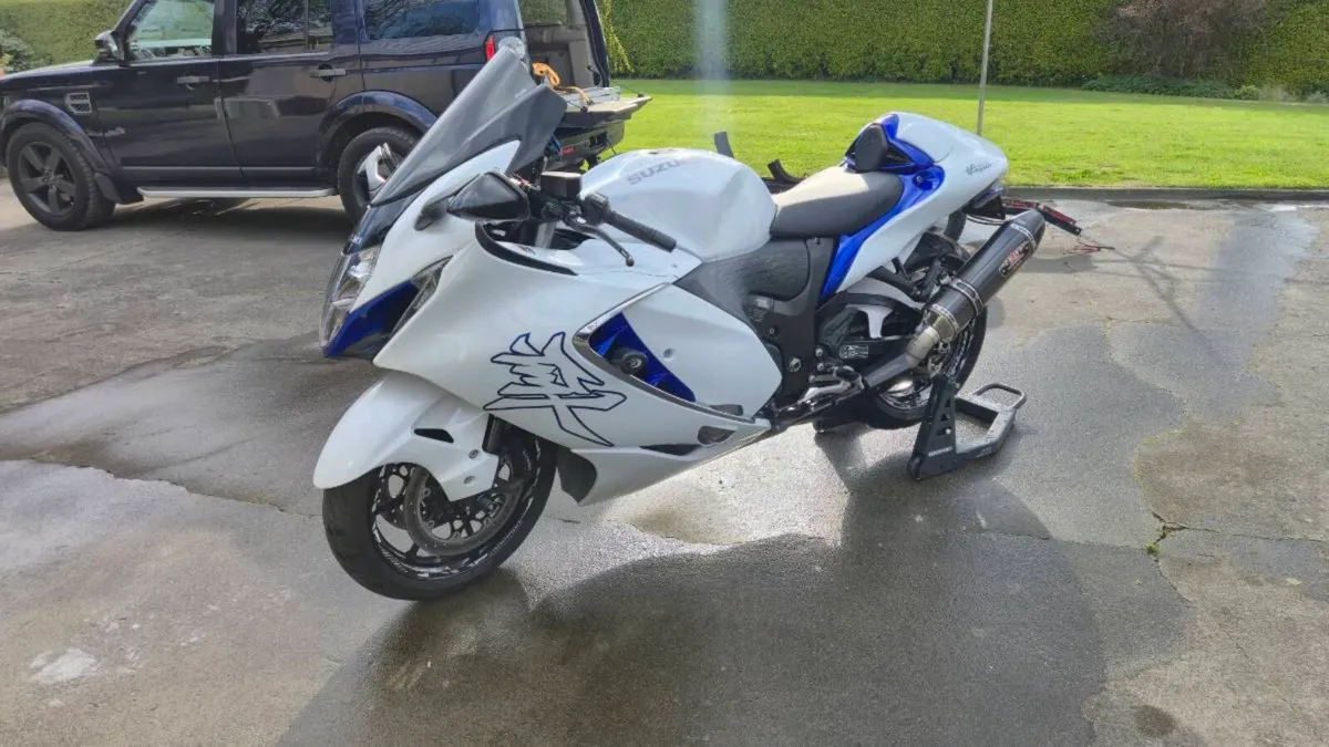 Suzuki Hayabusa 2023 - Image 2