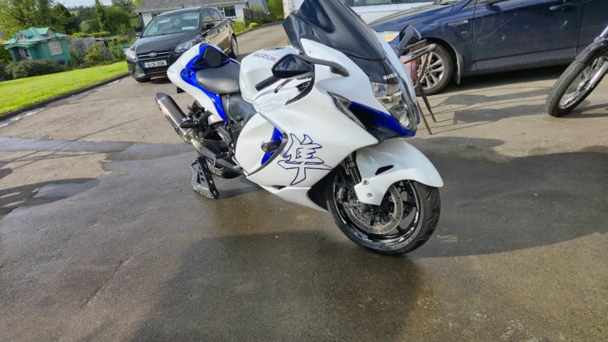 Suzuki Hayabusa 2023 - Image 3