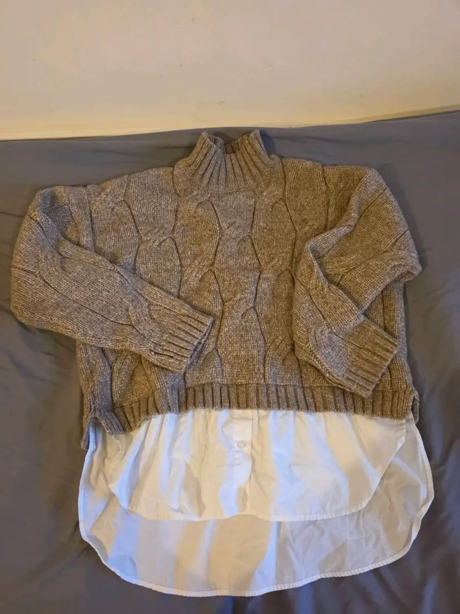 Knit sweater with built in shirt - Image 1