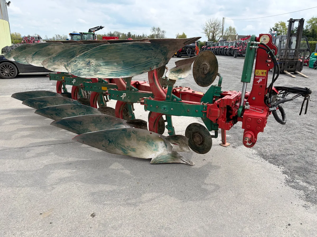 Kverneland ES 85/200 5 Furrow plough - Image 2