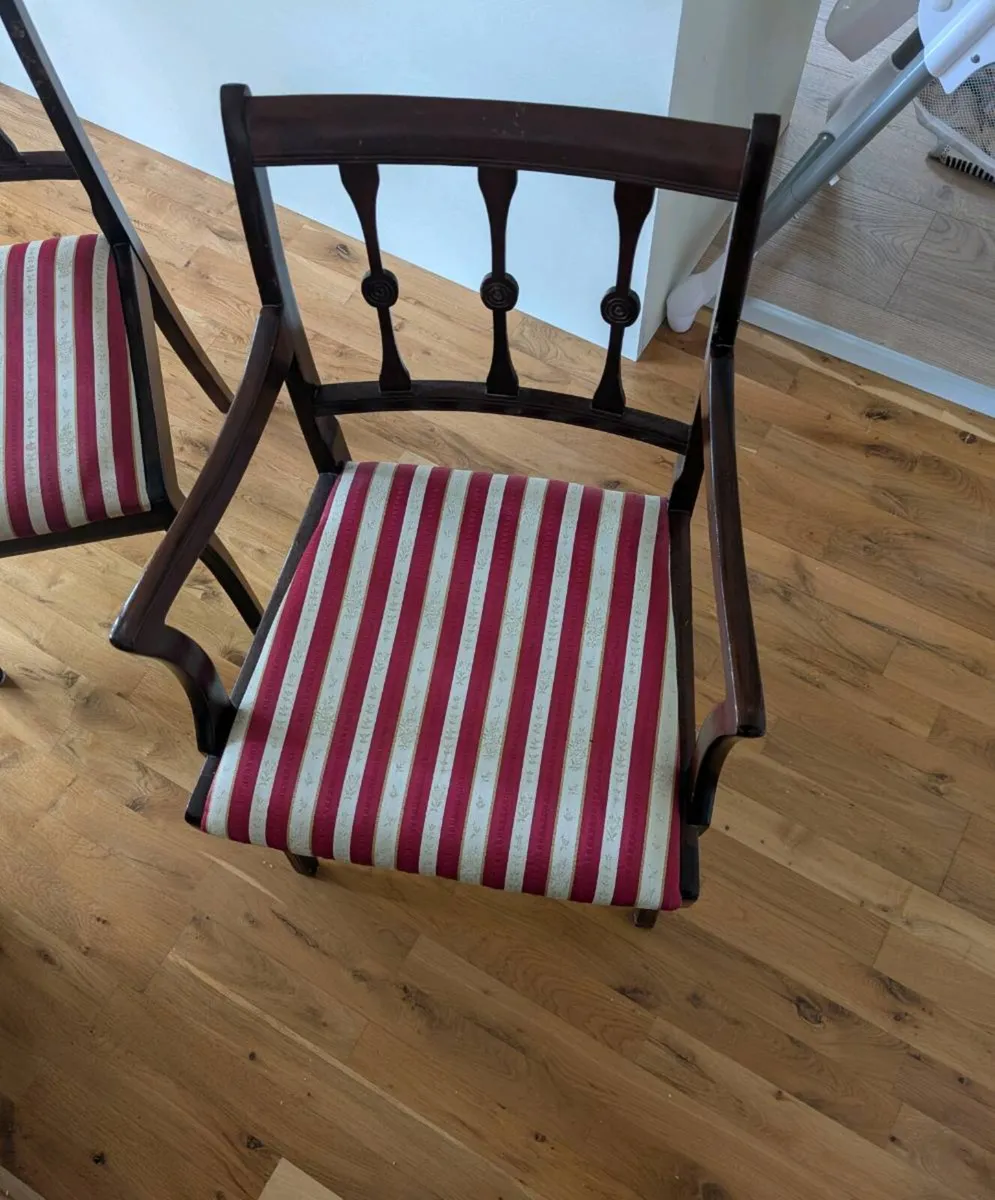 Mahogany Dining Table and Six Chairs - Image 4