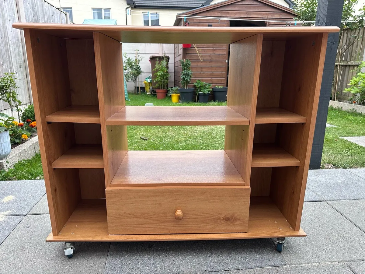 Tv cabinet - Image 1