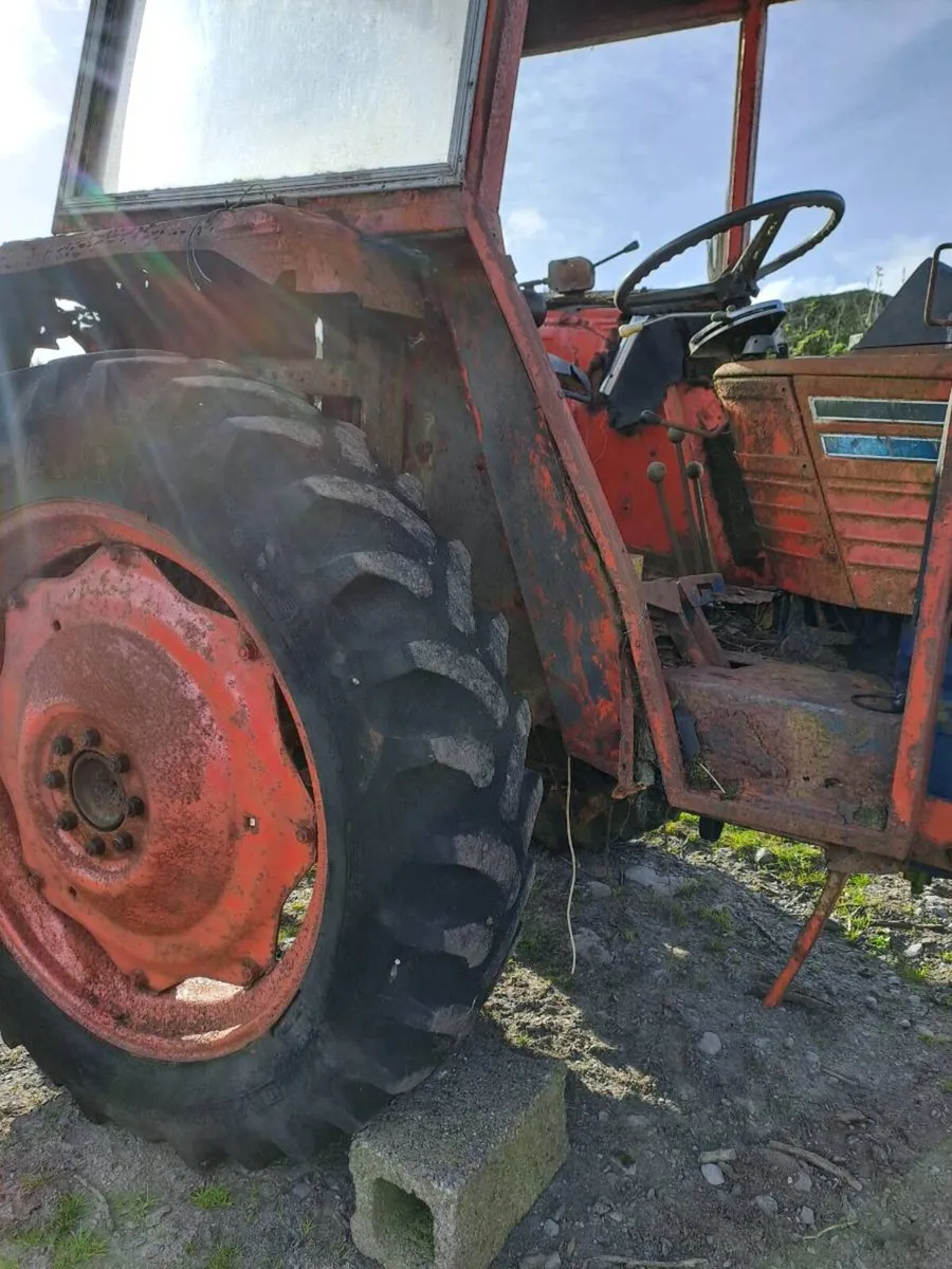 Tractor - Image 2
