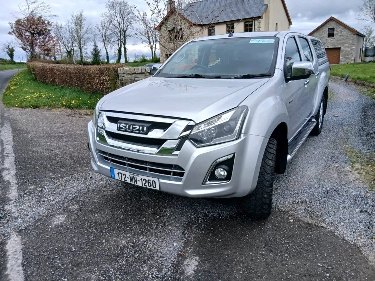 Isuzu D-MAX - Image 1