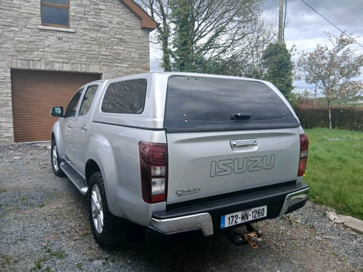 Isuzu D-MAX - Image 2