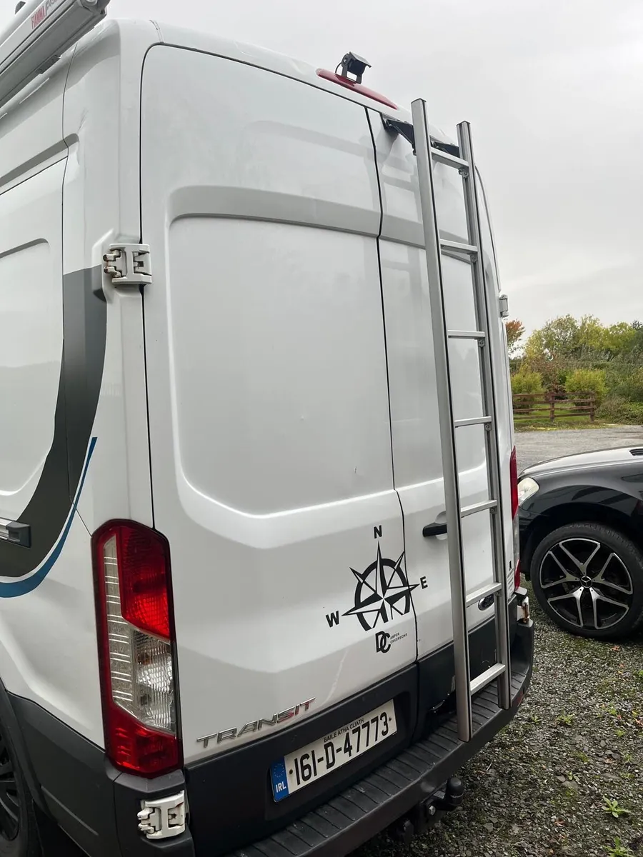 Camper van - Image 3