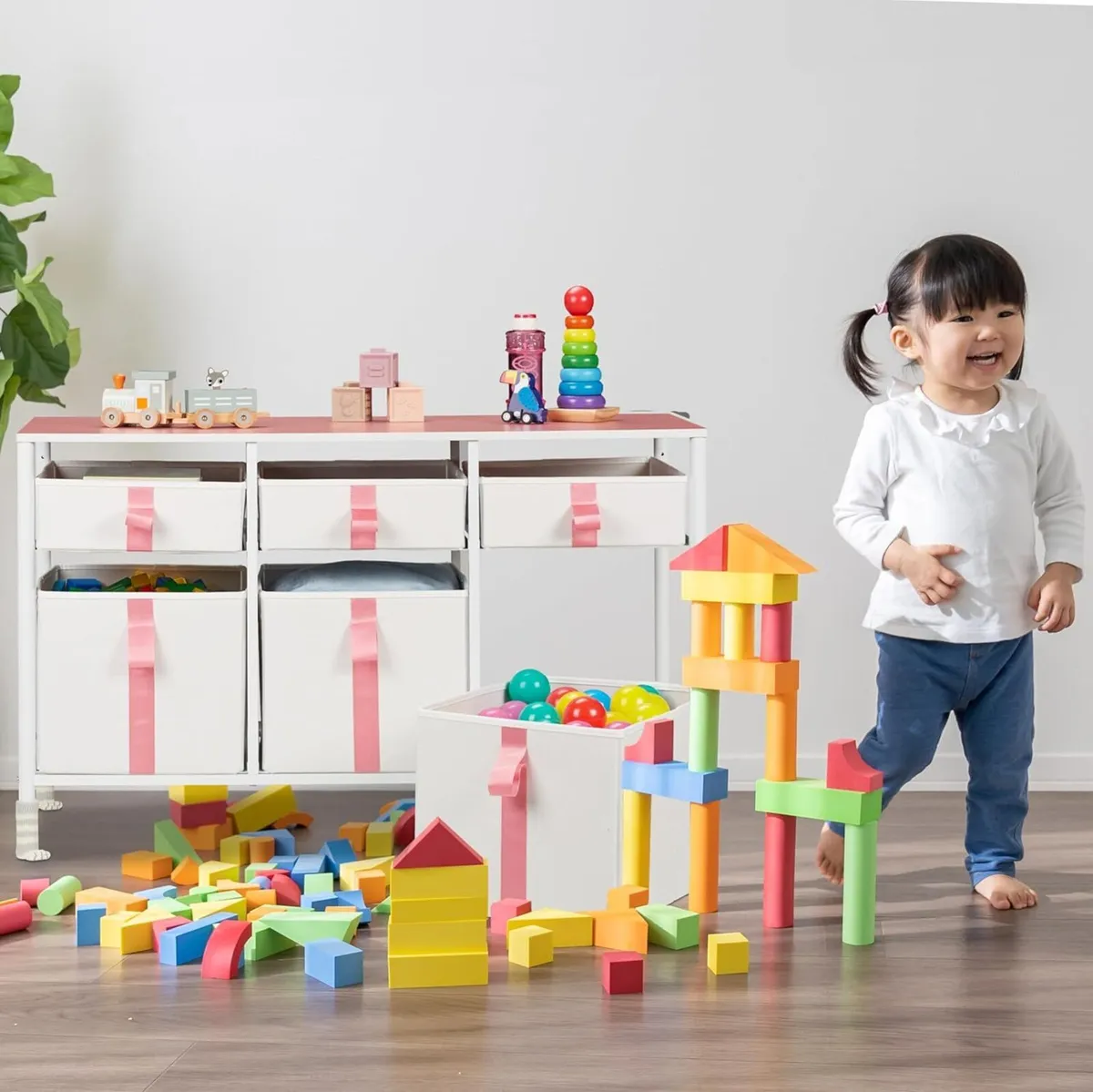 Chest Children HxWxD: 61.5 x 100 40.5 cm 6 Metal - Image 4