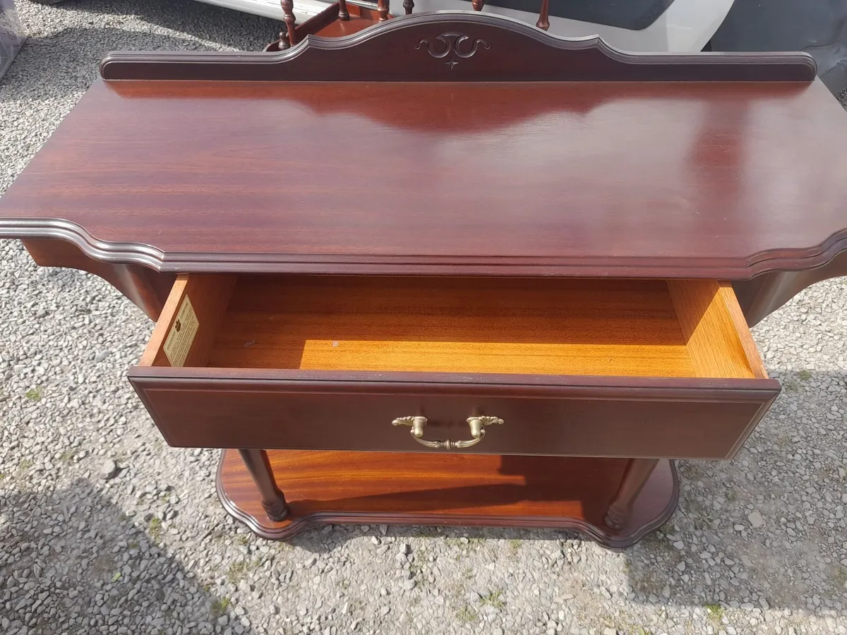 Hall table - Image 2