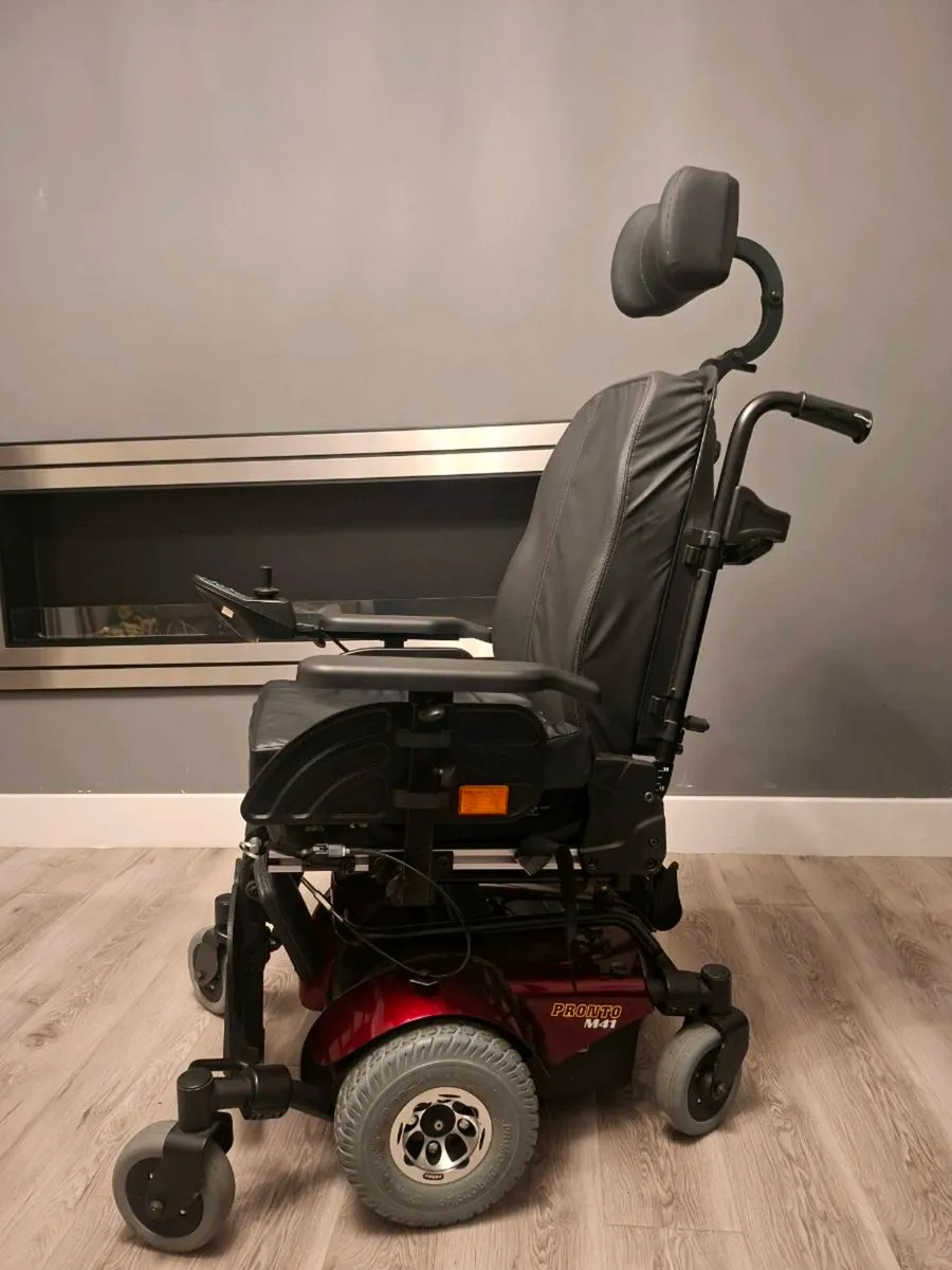 Pronto m41 power wheelchair - Image 4