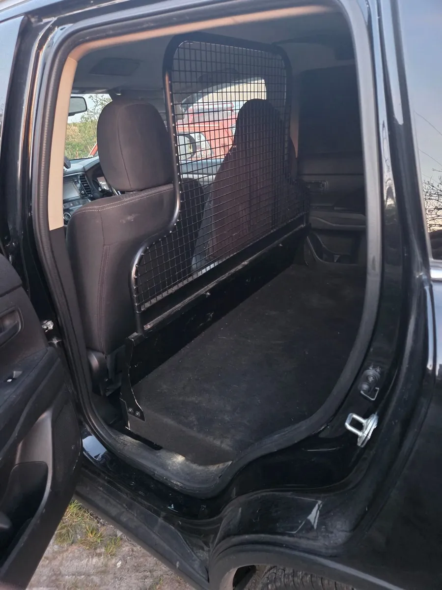 Mitsubishi Outlander 2017 - Image 4