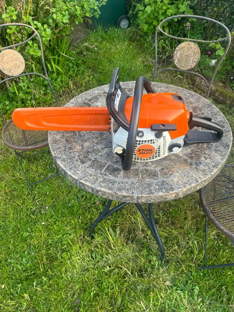 Chainsaw Stihl ms 211 - Image 1