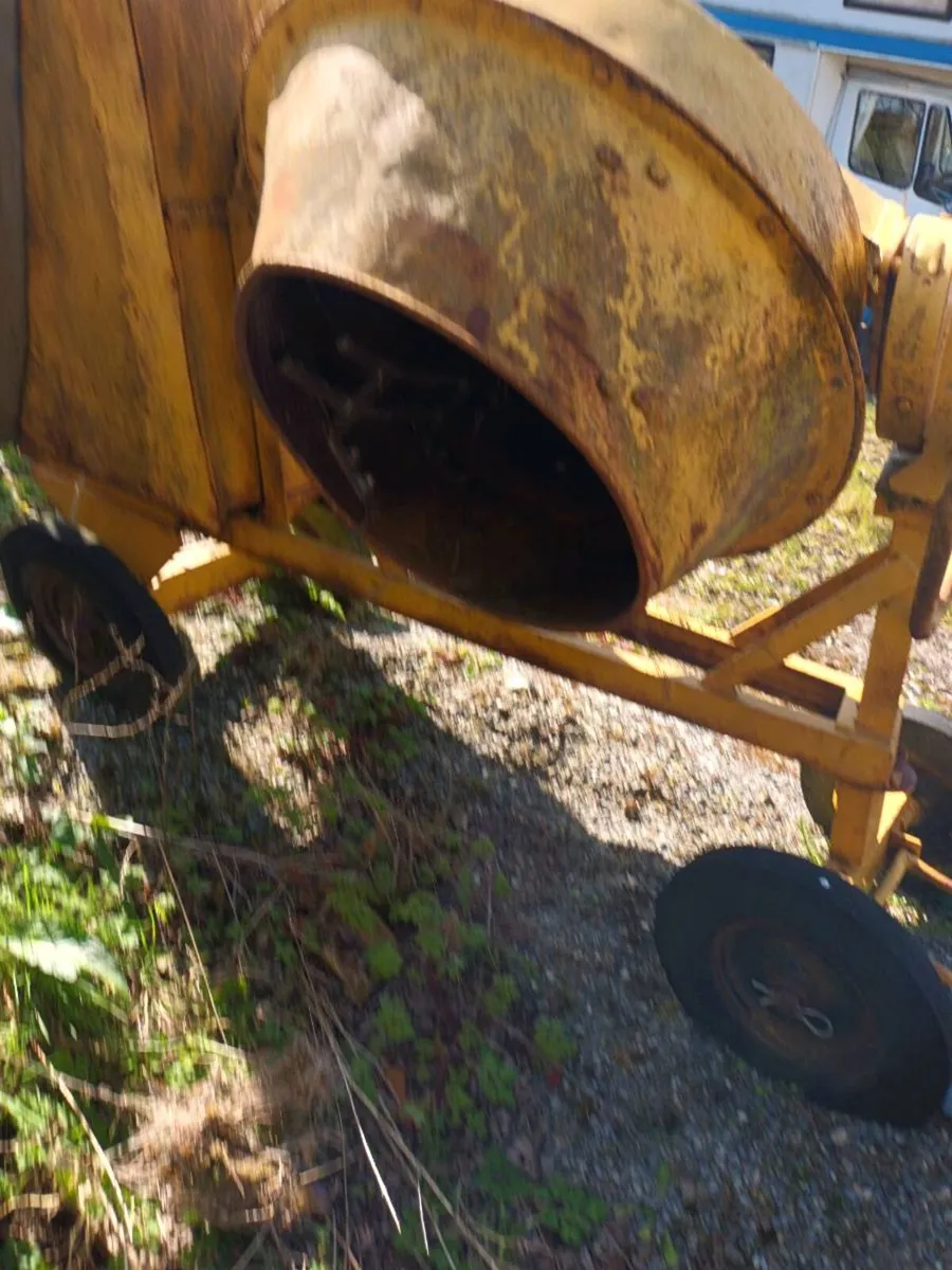 Cement Mixer - Image 4