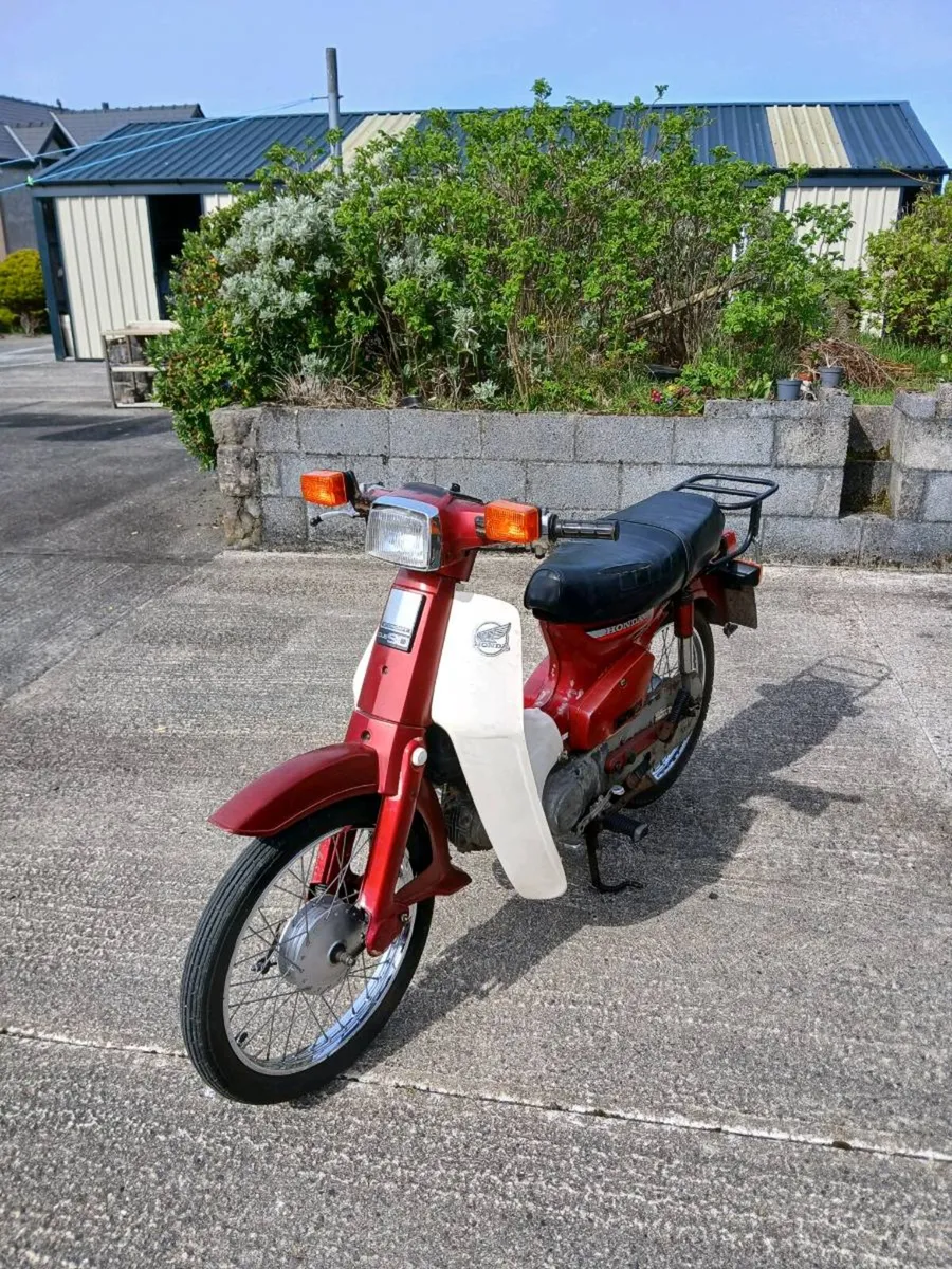 Honda C90 - Image 3