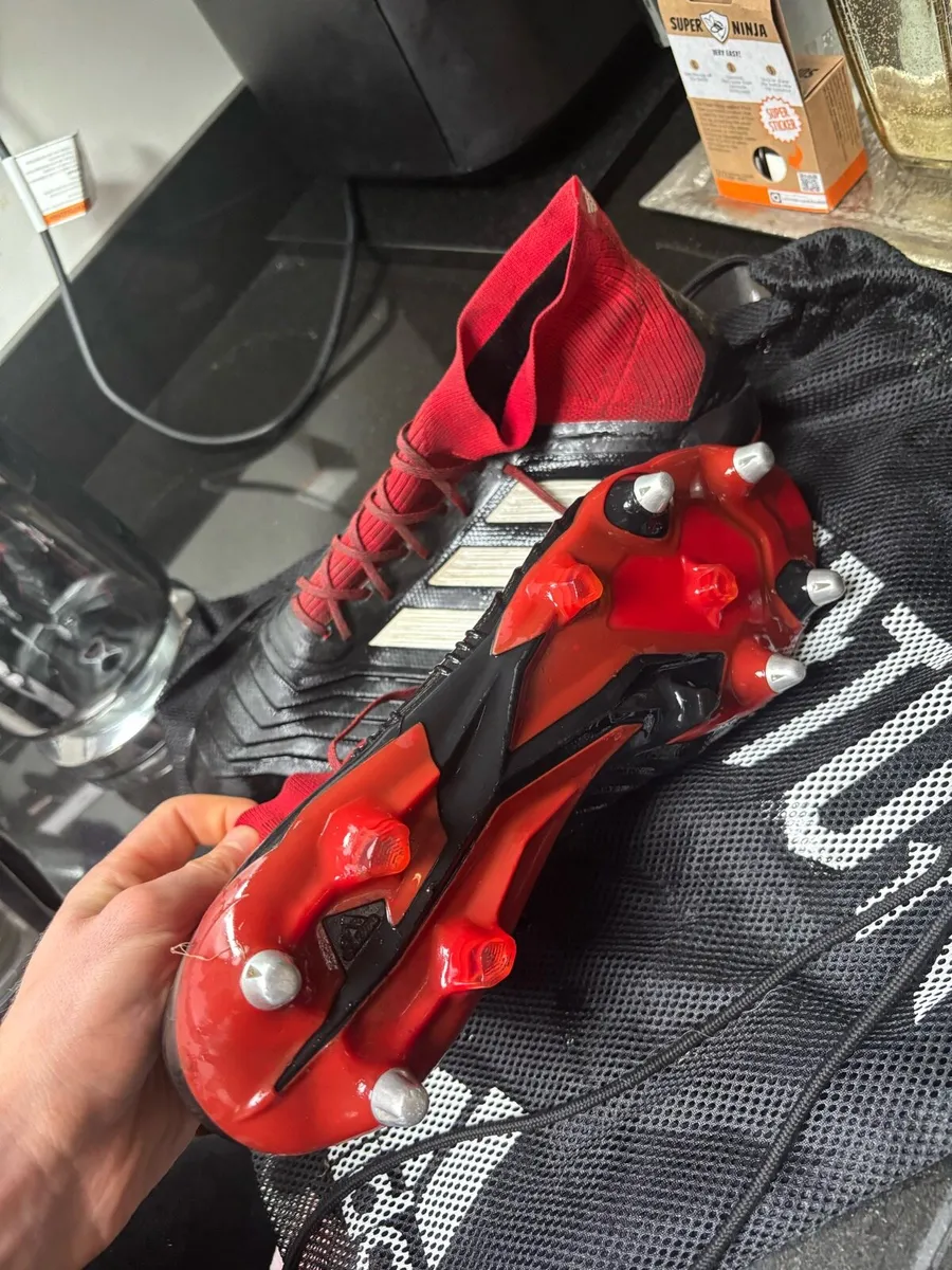Adidas Predator 18.1 - Image 2
