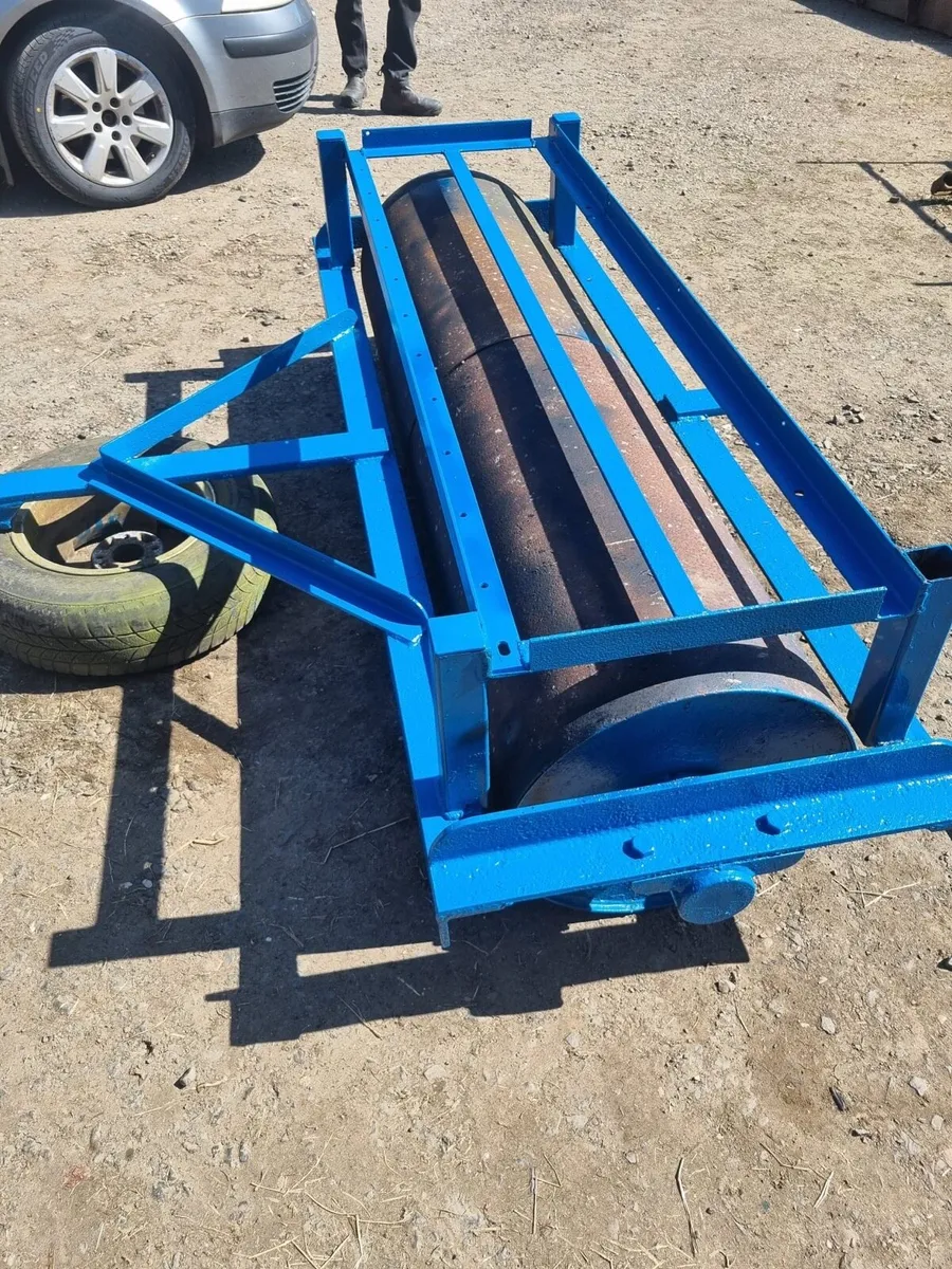 Land roller and bale lifter - Image 2