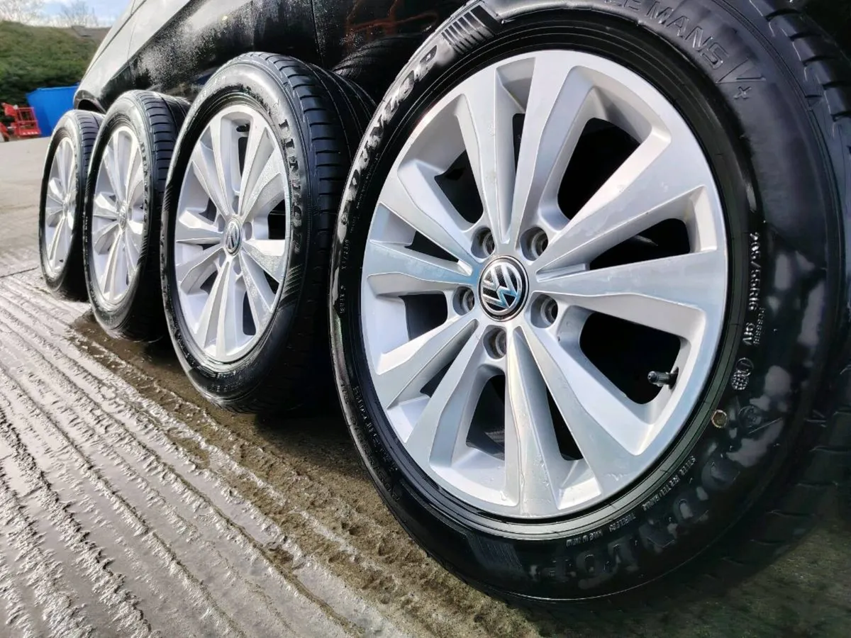 VW alloy wheels with Dunlop Le Mans tyres - Image 1