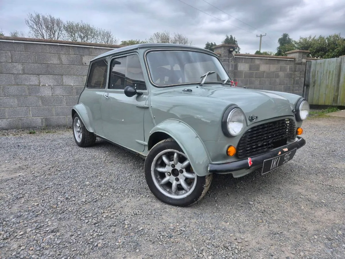 Mini cooper rallycar - Image 1