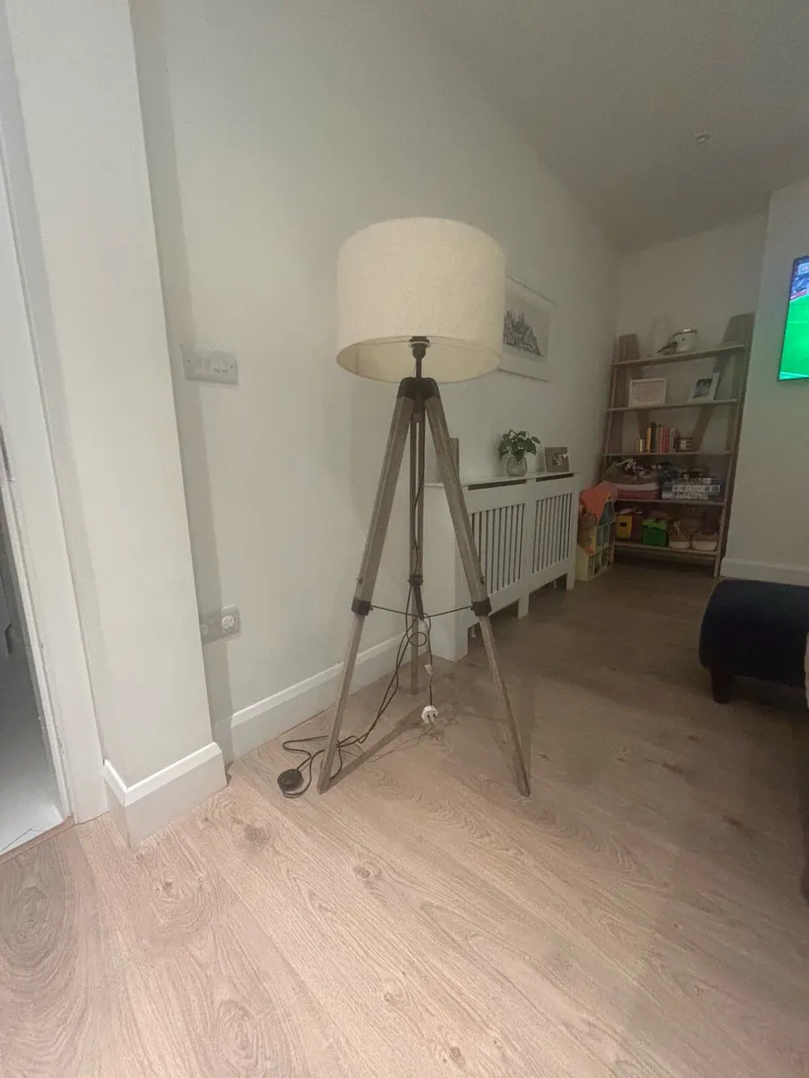 Standard lamp - Image 3