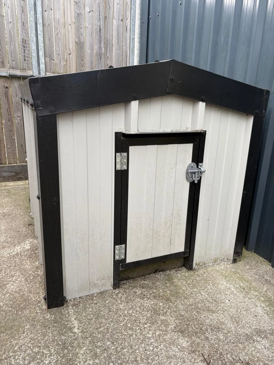 Dog kennel - Image 2