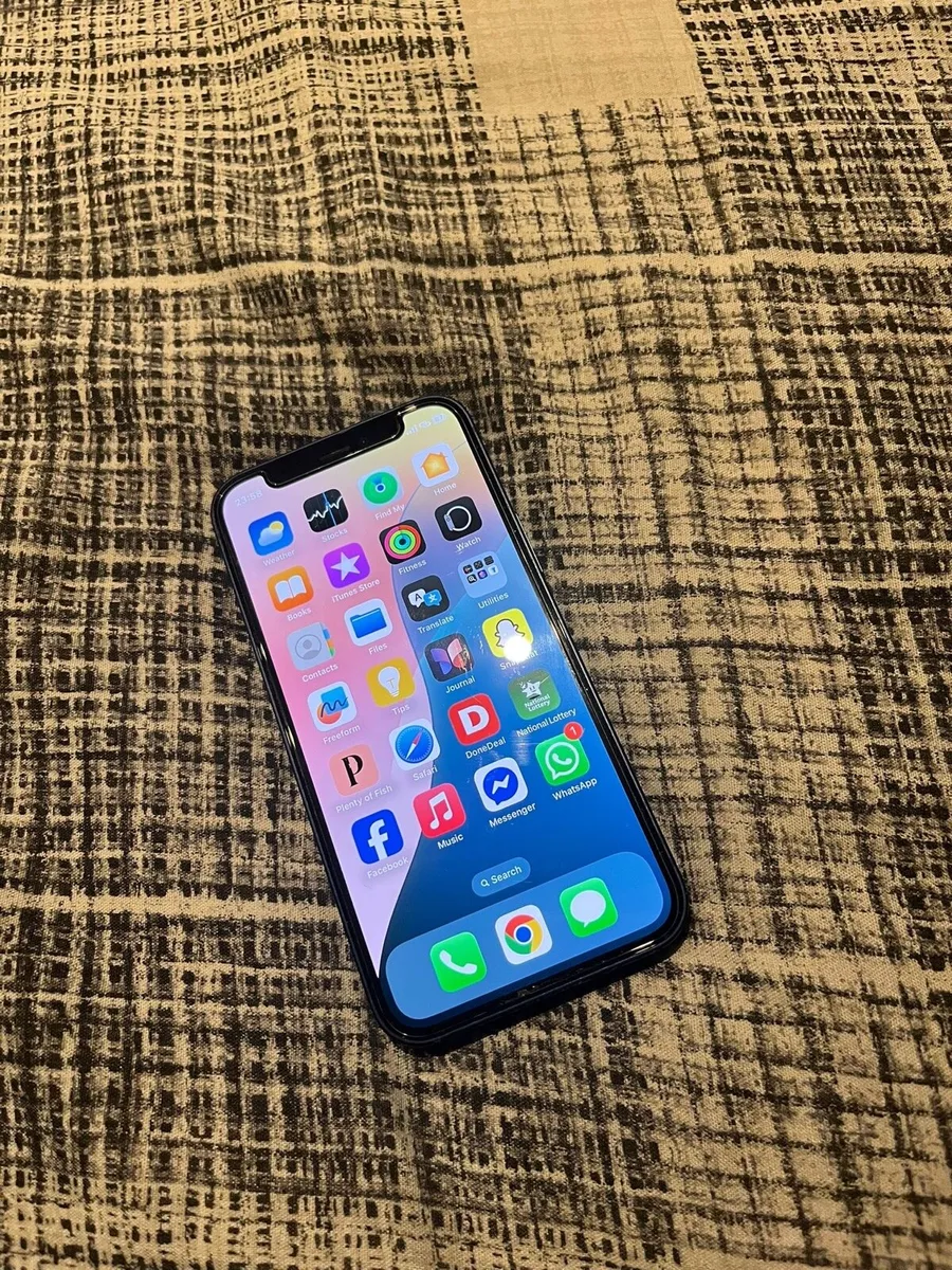 iPhone 12 Mini 64 Gig (Unlocked - Image 1