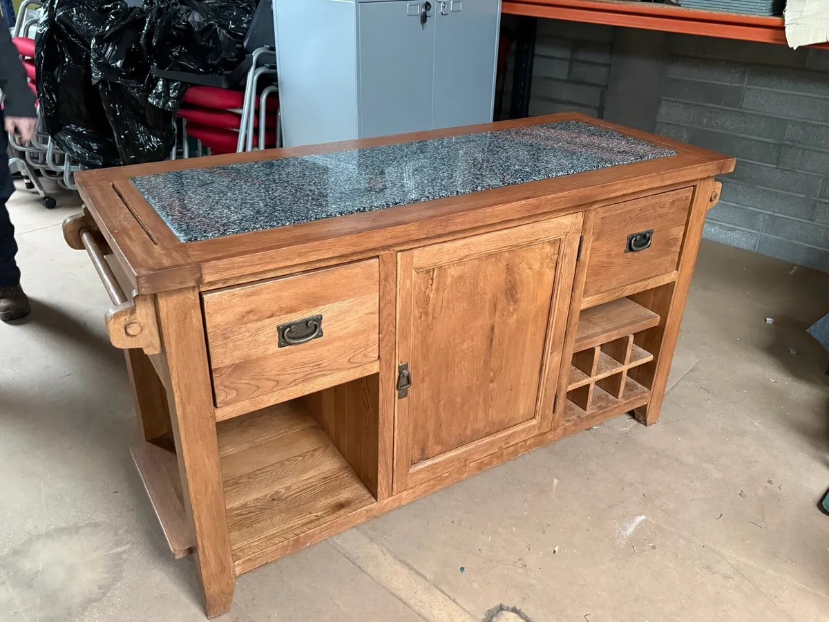 Island unit - Image 1