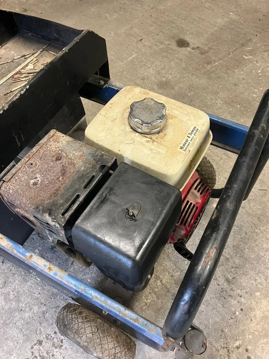 200AMP Welder Generator - Image 4