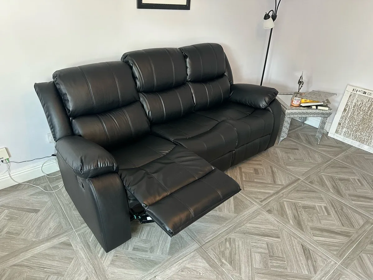 Black leather 3+1+1 recliner sofa suite couch set - Image 1
