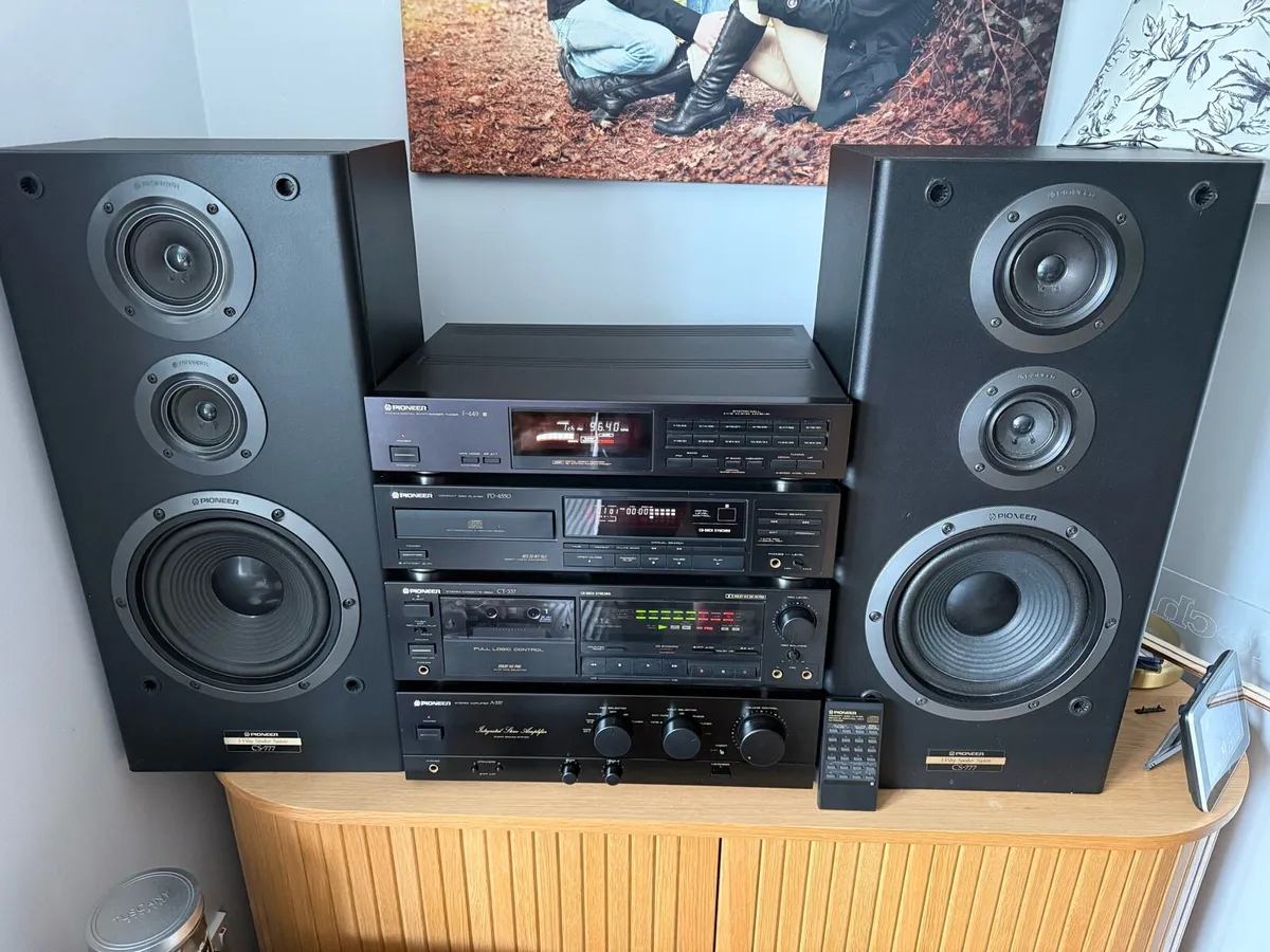 Pioneer HI-FI set - Image 1