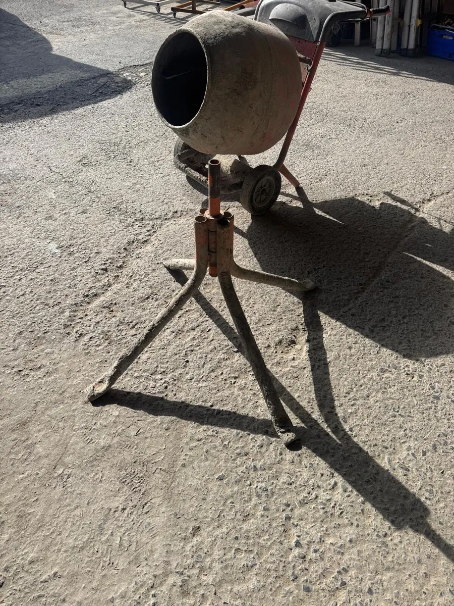Cement mixer - Image 4