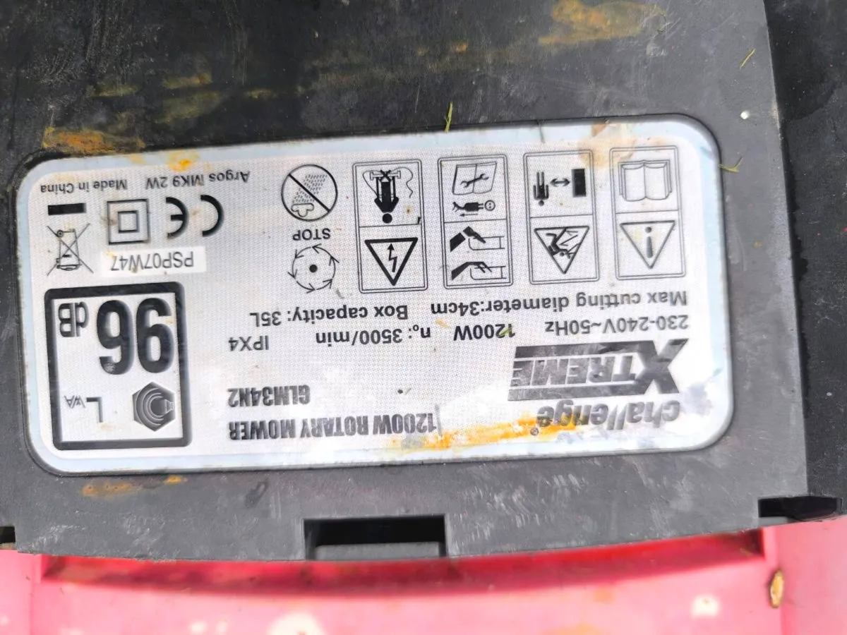 Electric lawnmower working great - Image 4