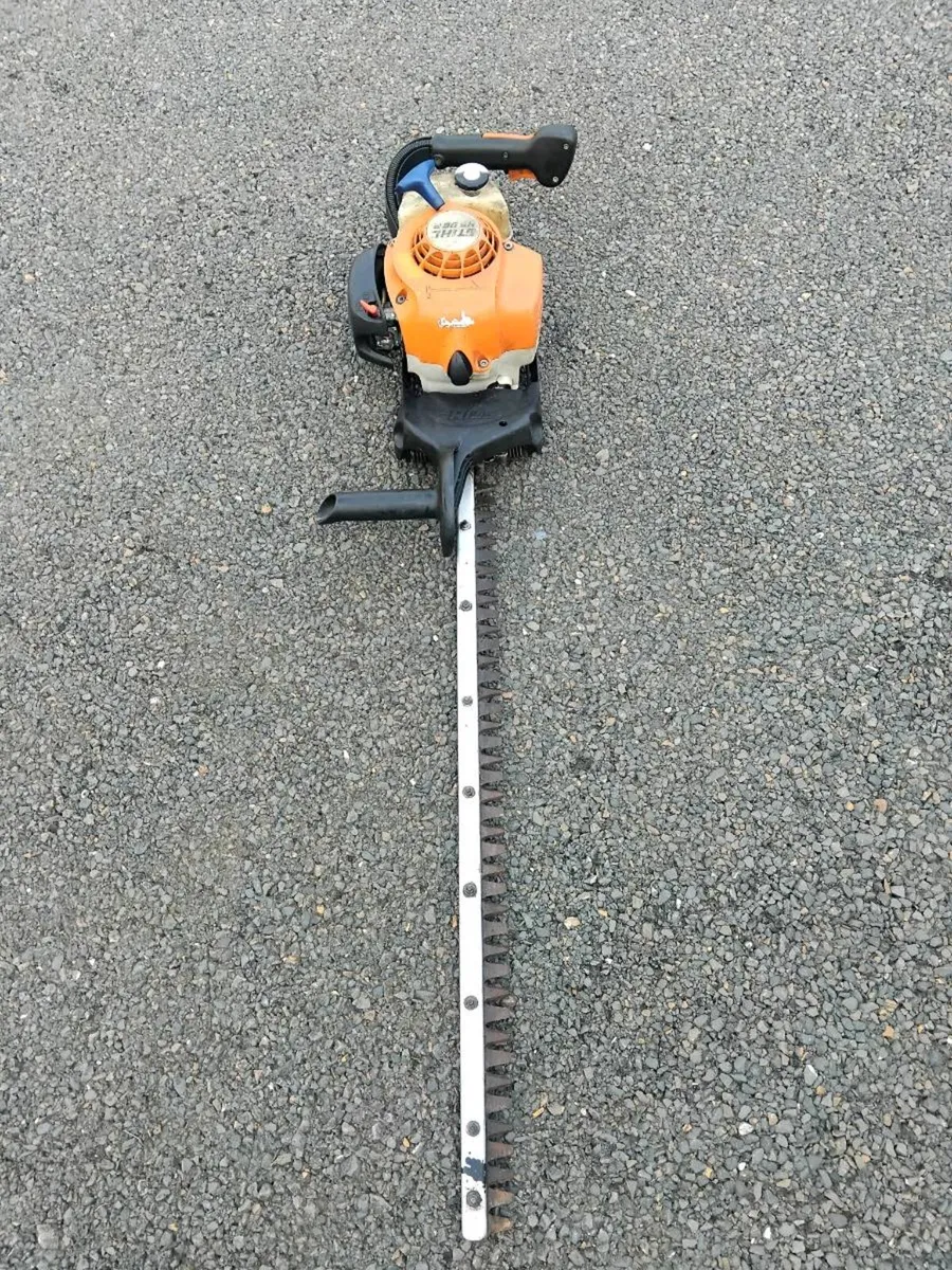 Hedge trimmer - Image 1