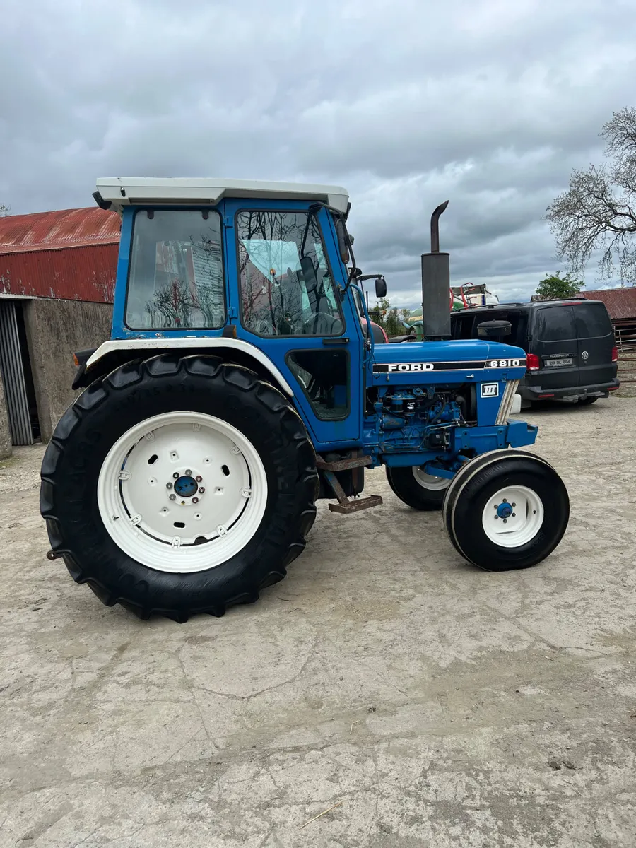 Ford 6810 - Image 2
