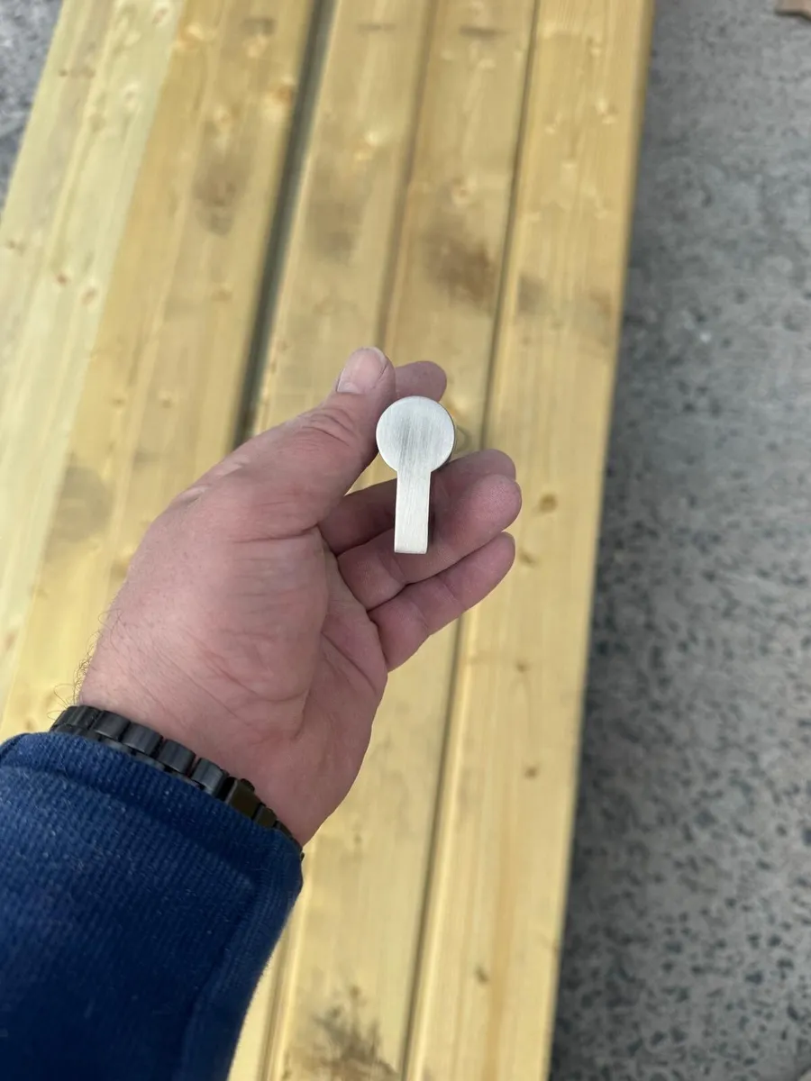 Kitchen / Wardrobe components - Image 3