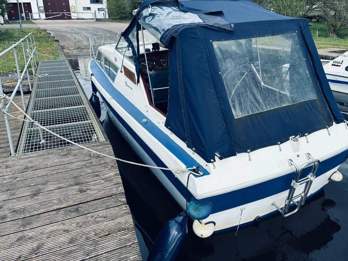 Seamaster 27 cruiser boat - Image 3