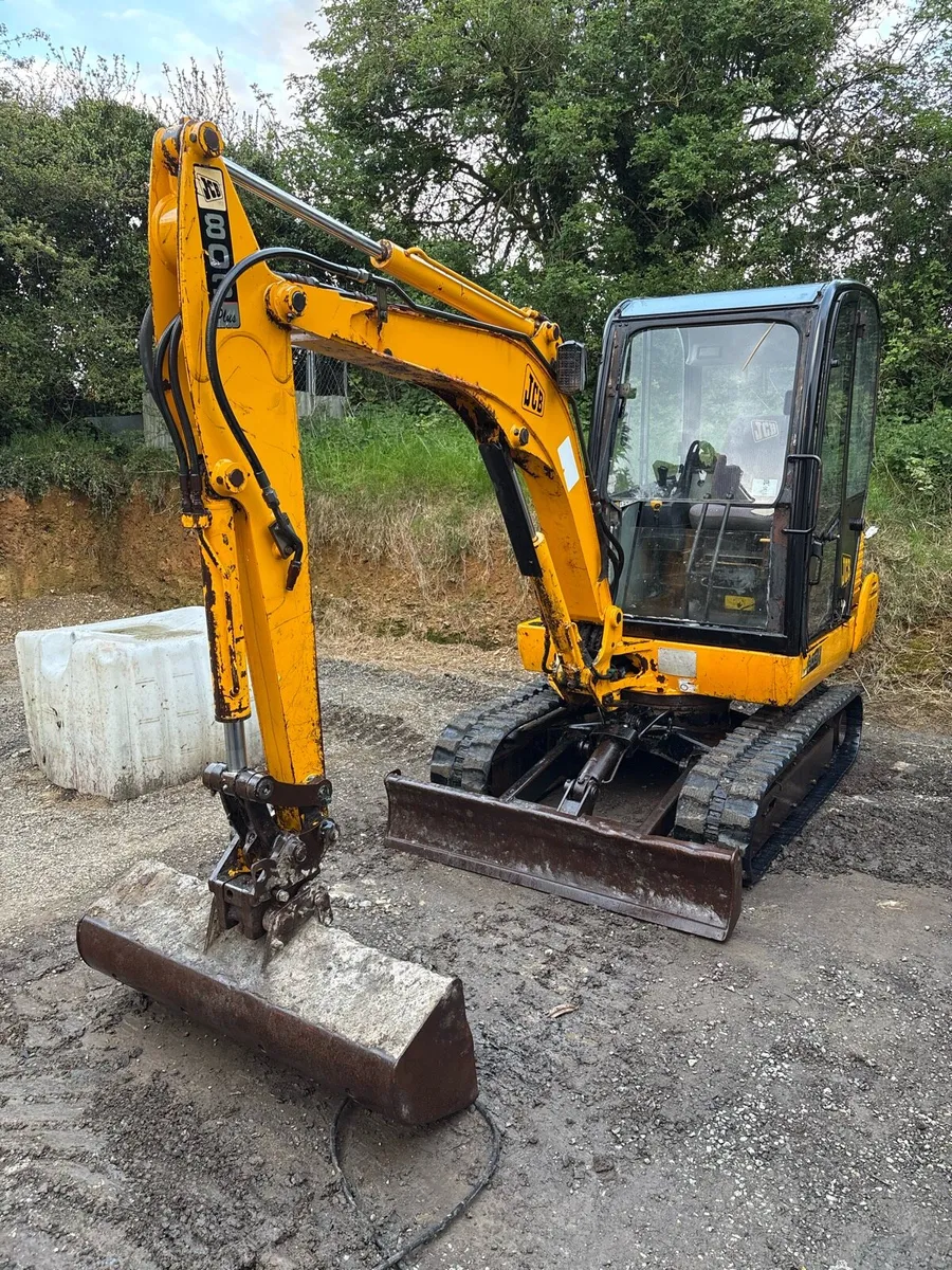 3 ton JCB mini digger for sale - Image 2