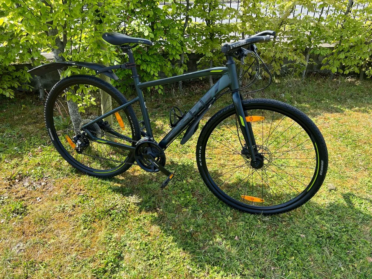 SCOTT SUB CROSS 50 (LIKE NEW FULLY SERVICED) - Image 1