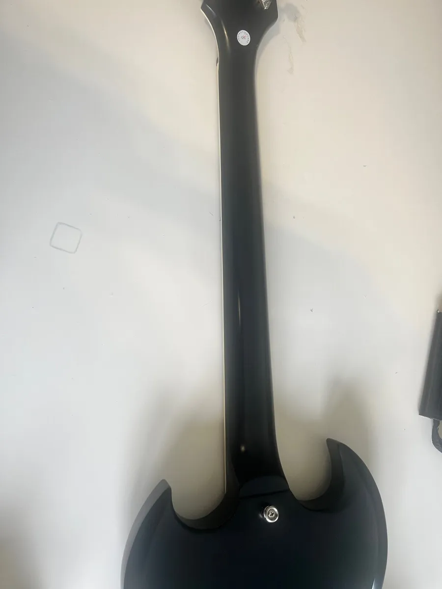 Electric guitar - Image 4