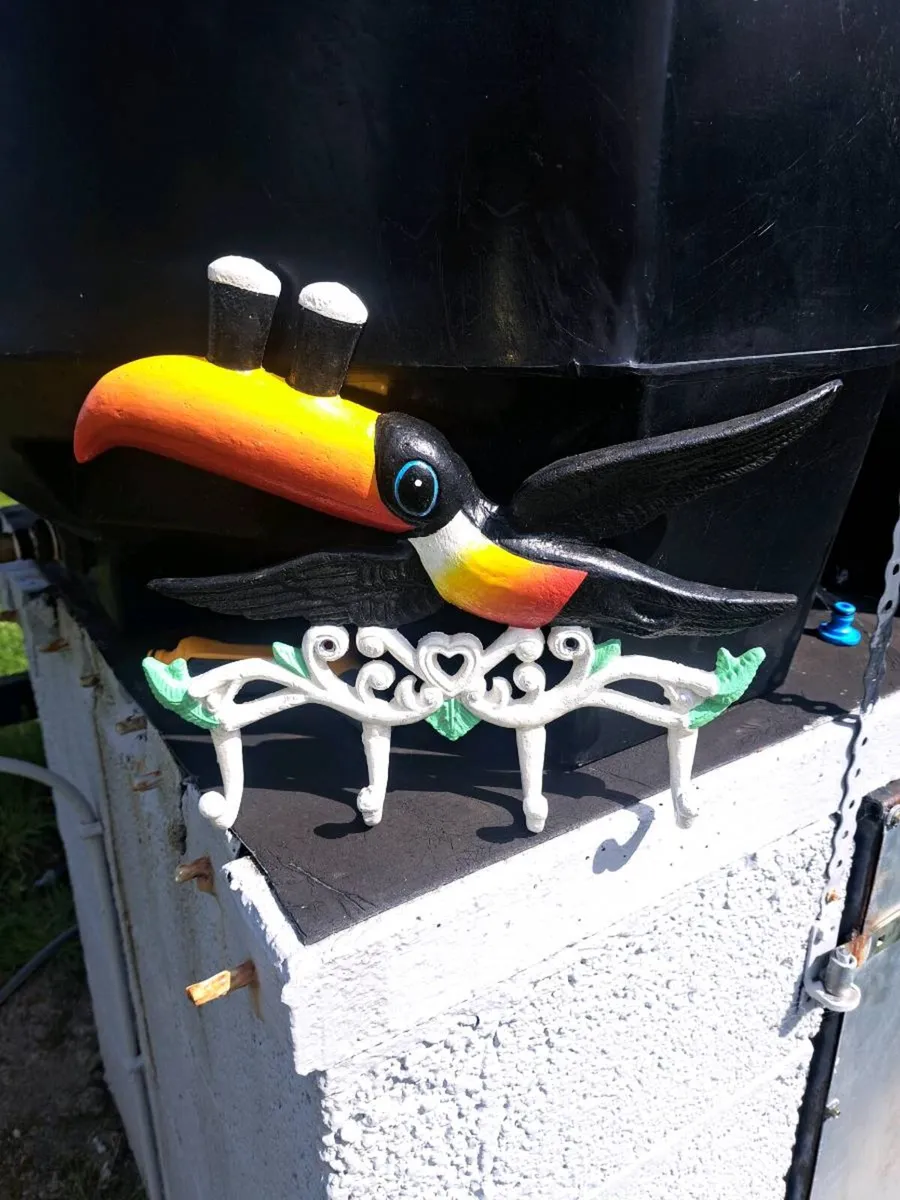 Guinness cast iron coat hanger - Image 3