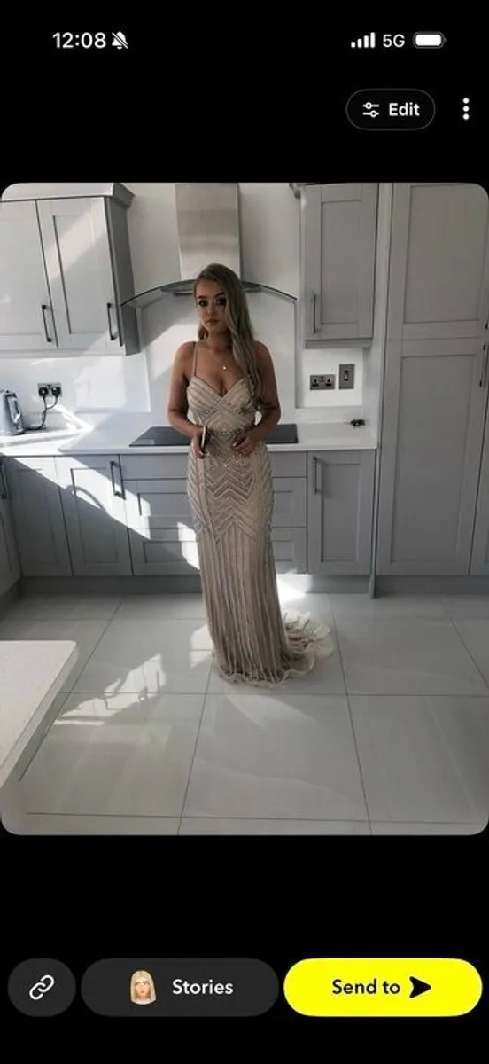 Debs dress - Image 2