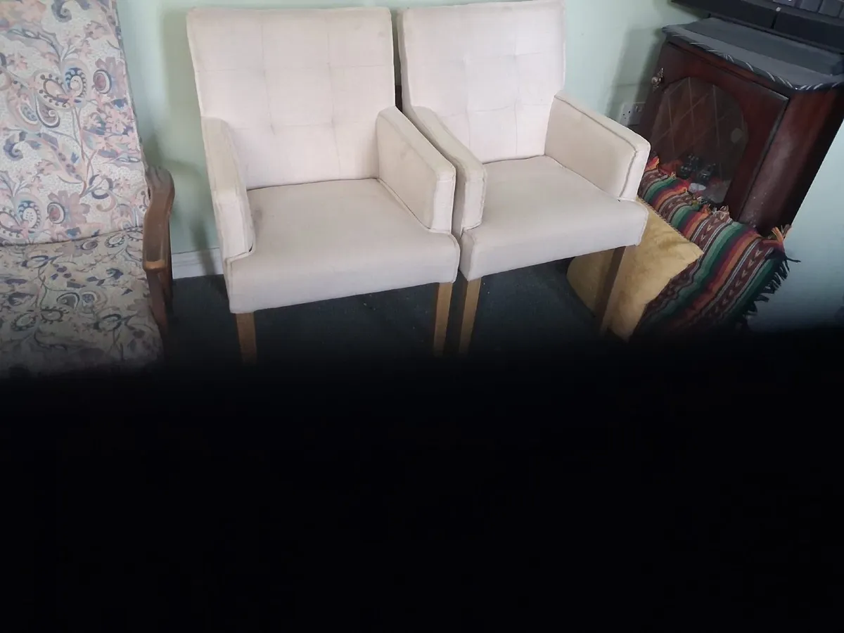 Armchairs - Image 1