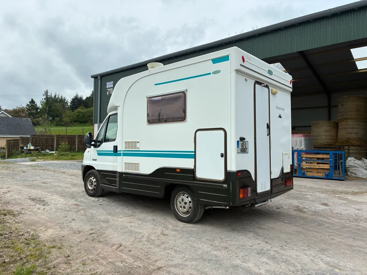 2 Berth Peugeot Campervan - Image 4